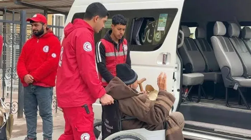 معبر رفح يستقبل دفعة جديدة من الفلسطينيين العائدين إلى قطاع غزة