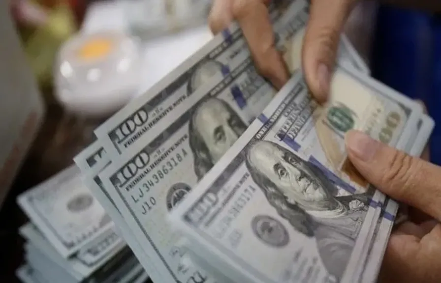 «الداخلية» تضبط قضايا اتجار في العملة بقيمة 19 مليون جنيه