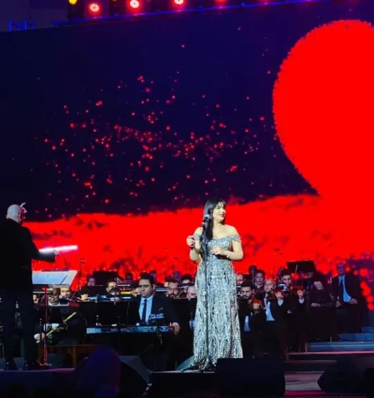 سوزان ممدوح تتألق بأغاني زمن الفن الجميل في احتفالات عيد الحب بالأوبرا