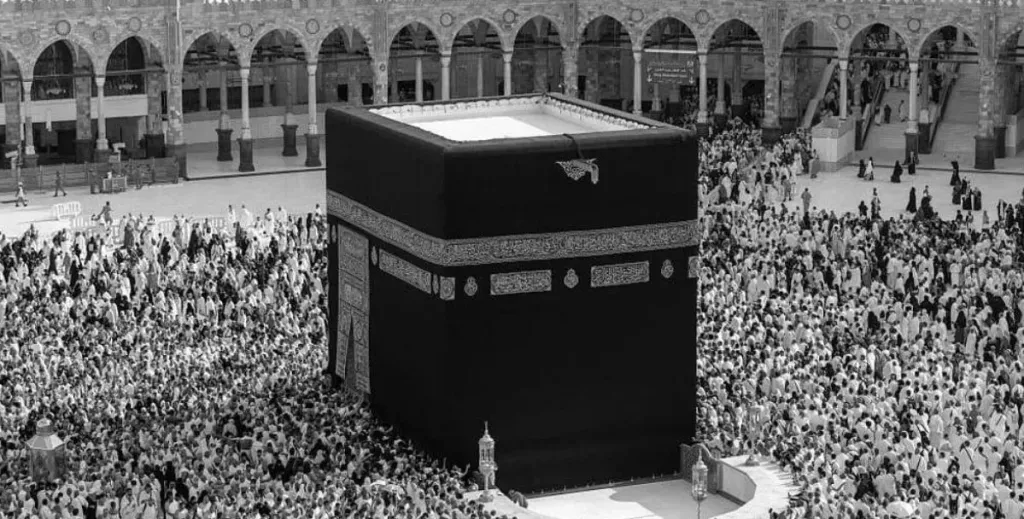 «العناية بالحرمين» توجه المعتمرين لاختيار أوقات العمرة الأقل كثافة.. تعرف على ساعات الذروة