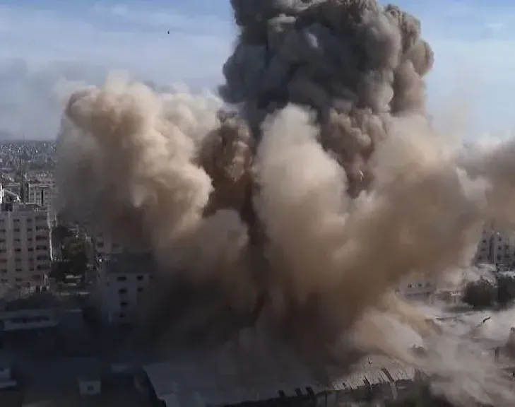 استشهاد لبنانيين بغارتين إسرائيليتين على بلدتين في الجنوب