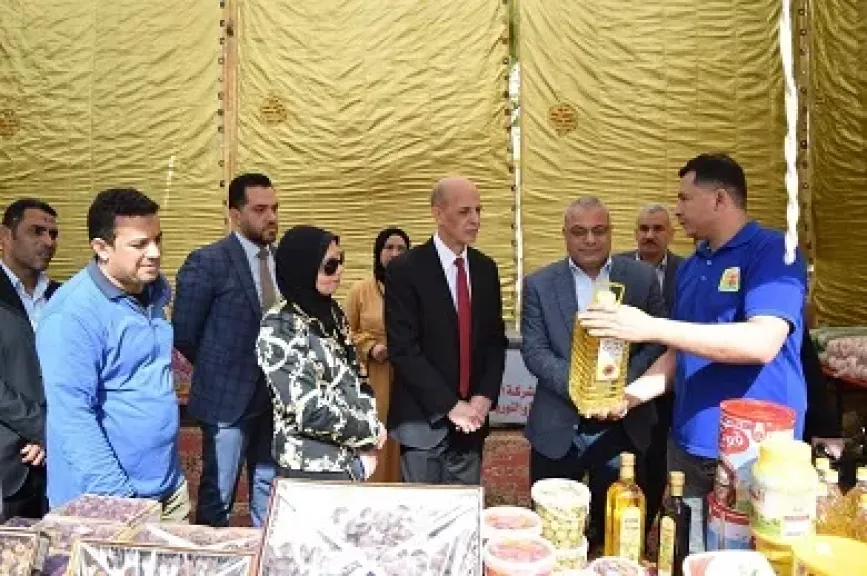 رئيس جامعة بني سويف يفتتح معرض الإنتاج والخدمات الطلابية بأسعار مخفضة بمناسبة شهر رمضان