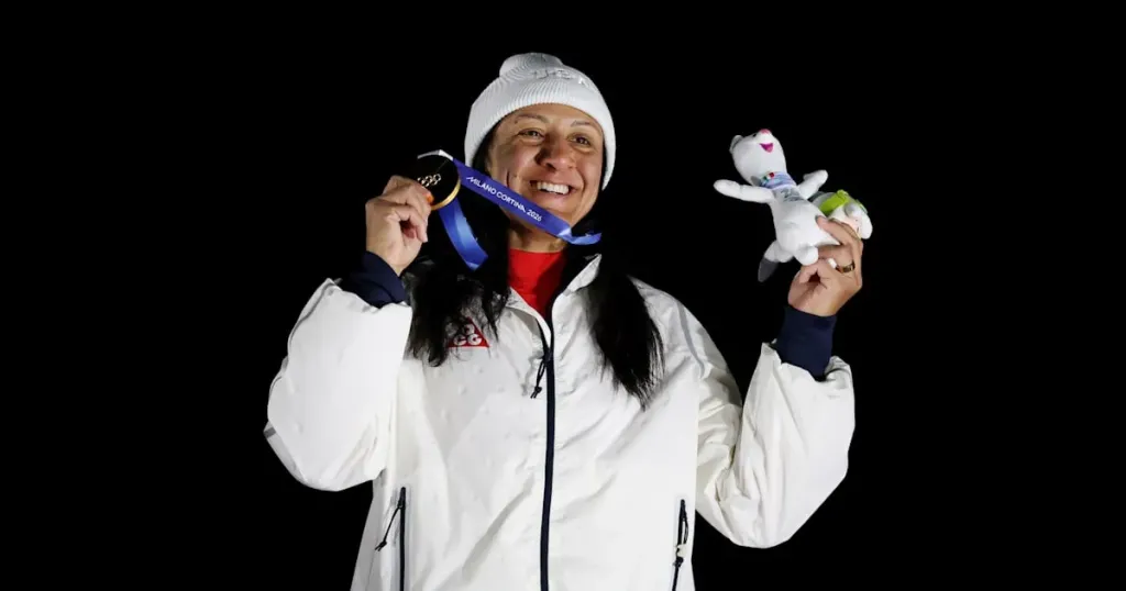 الأمريكية إيلانا تايلور تتوج بأول ذهبية أولمبية لها في الزلاجة الفردية