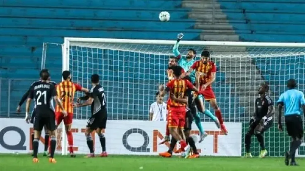 الاتحاد الأفريقي يعلق على مواجهة الأهلي والترجي في دوري الأبطال