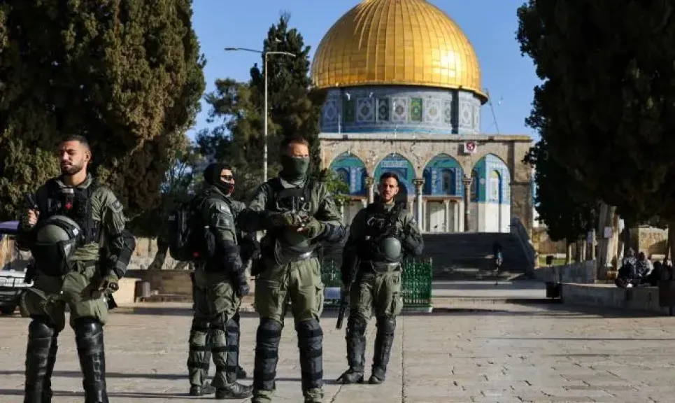 الأورومتوسطي: تصاعد قيود إسرائيل بالأقصى قبيل رمضان انتهاك صارخ