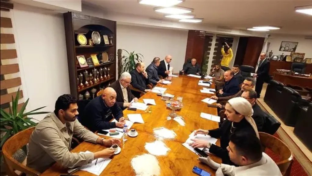 مجلس إدارة الزمالك يستنكر ظلم الحكام ويطالب اتحاد الكرة بالتحقيق فى بيان رسمي