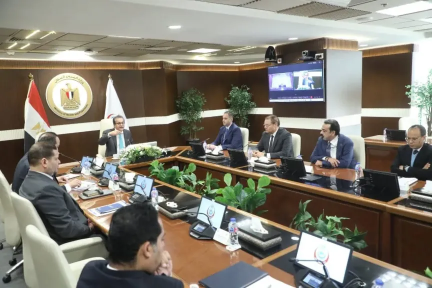 وزير الصحة يتابع الاستعدادات للتشغيل التجريبي لمنظومة التأمين الصحي الشامل بمحافظة المنيا