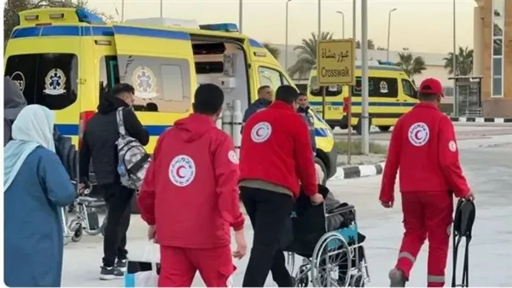 معبر رفح يستقبل دفعة جديدة من العائدين الفلسطينيين إلى غزة
