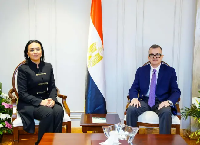 وزيرا التخطيط والتضامن يبحثان سبل التعاون لرفع كفاءة الإنفاق وتعزيز الحماية الاجتماعية للأسر