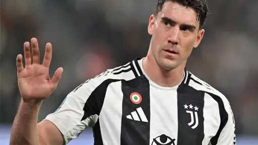 تقارير: نجم يوفنتوس يستهدف الانتقال إلى برشلونة