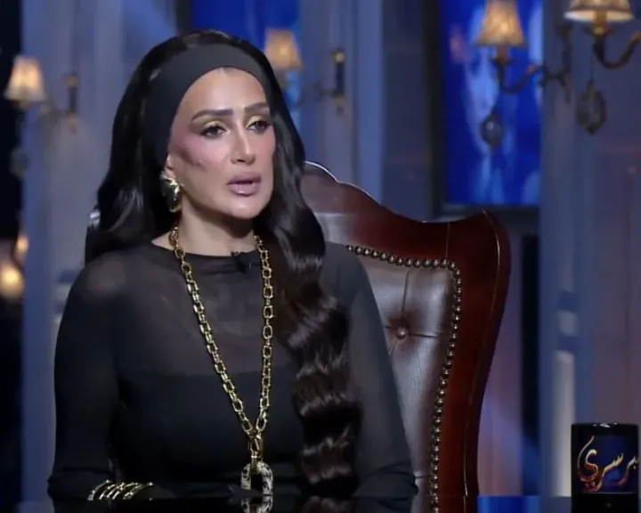 غادة عبد الرازق: لا أرفض التصوير مع المعجبين.. والمسئوليات والخوف من الغد والقلق أصبح أكثر من الماضي