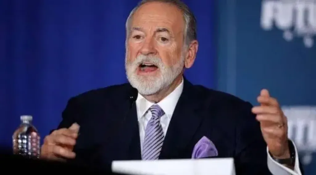 سفير أمريكا لدى إسرائيل يحذر: إذا لم يتم التوصل إلى اتفاق فإن ترامب سيهاجم إيران