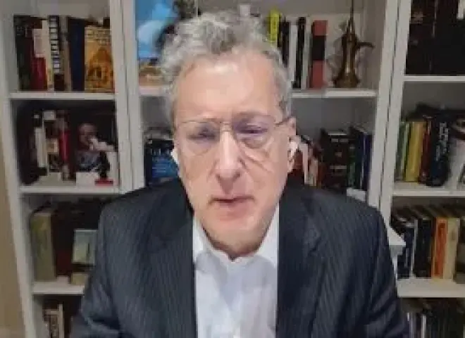 مسئول سابق بالخارجية الأمريكية: ترامب يسعى لحل دبلوماسي للأزمة الإيرانية