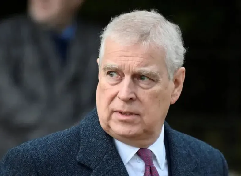 بريطانيا تدرس استبعاد أندرو من ترتيب ولاية العرش بسبب ارتباطه بإبستين