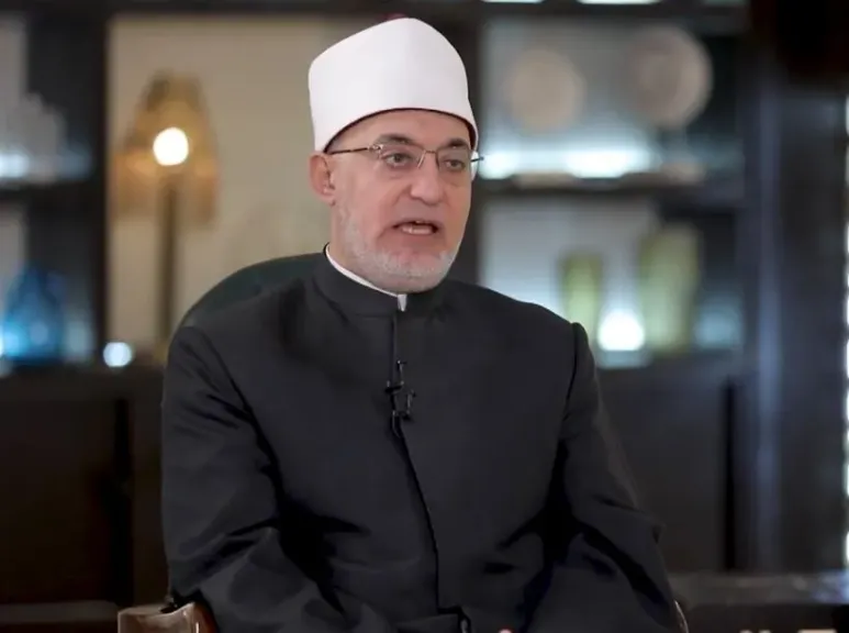 المفتي يحذر من التطاول على آل البيت: جريمة دينية وأخلاقية