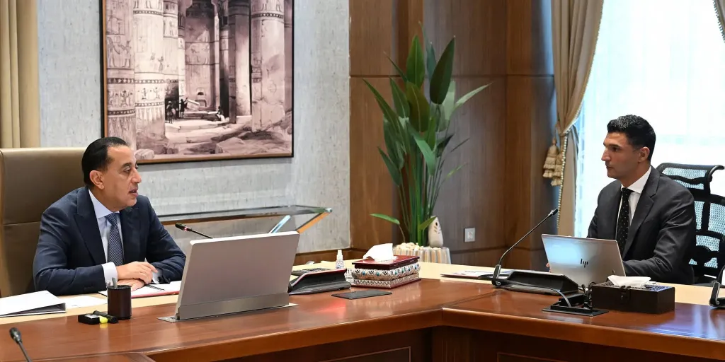 رئيس الوزراء يلتقي وزير الصناعة لاستعراض رؤية عمل الوزارة في المرحلة المقبلة