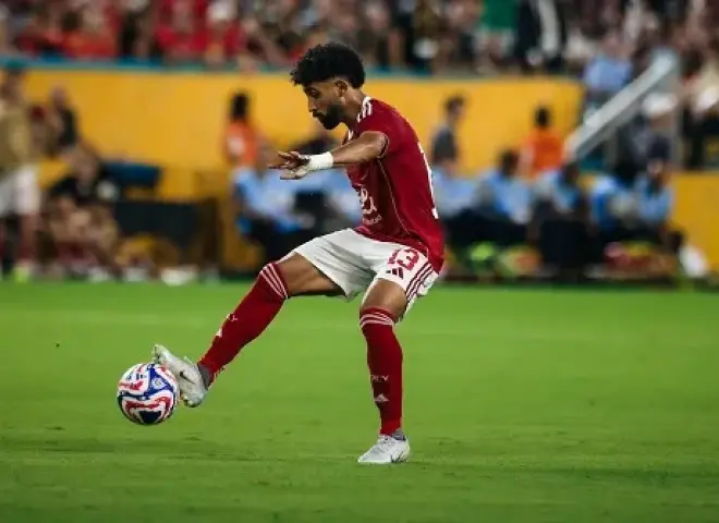 سبب عدم معاقبة مروان عطية بالإيقاف في مباراة سموحة