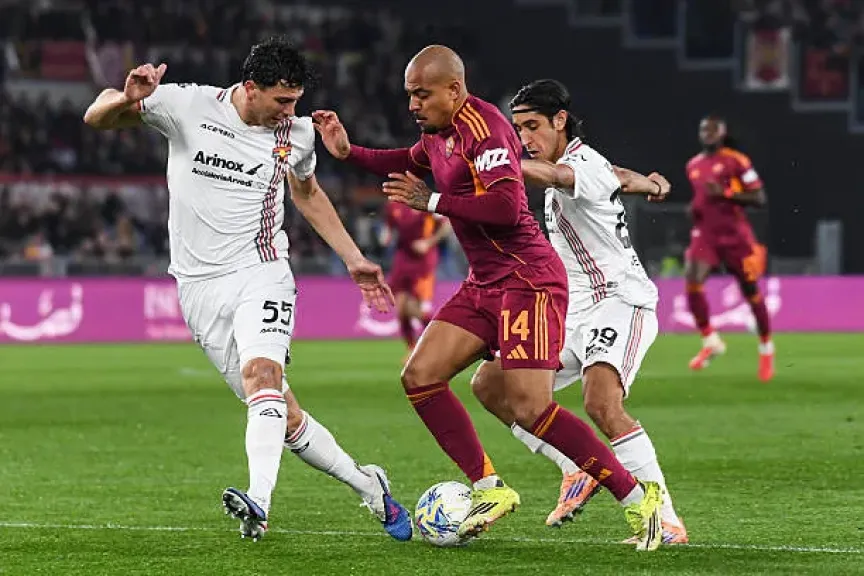 روما يتخطى كريمونيزي بثلاثية ويقتنص المركز الثالث