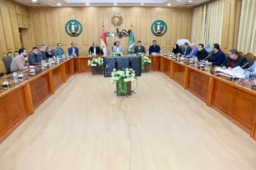 محافظ المنوفية يناقش الخطة الاستثمارية 2025 - 2026.. ويوجه بتسريع تنفيذ كوبري الباجور