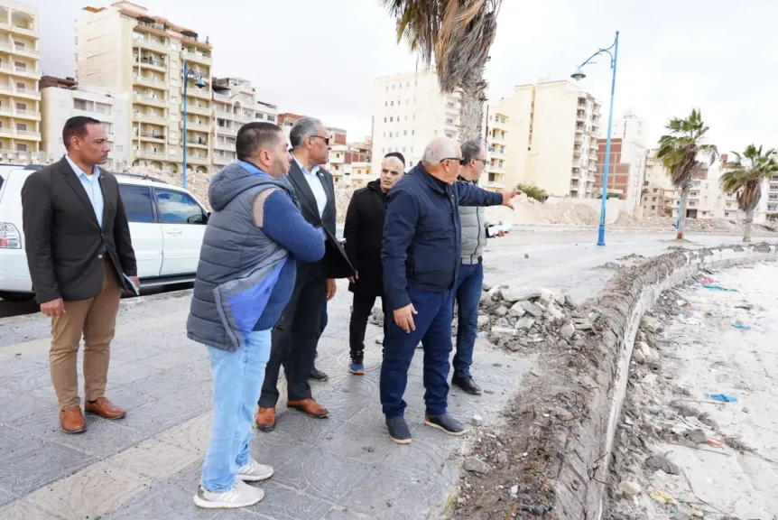 محافظ مطروح يتفقد اعمال تطوير الكورنيش الشرقي للمدينة