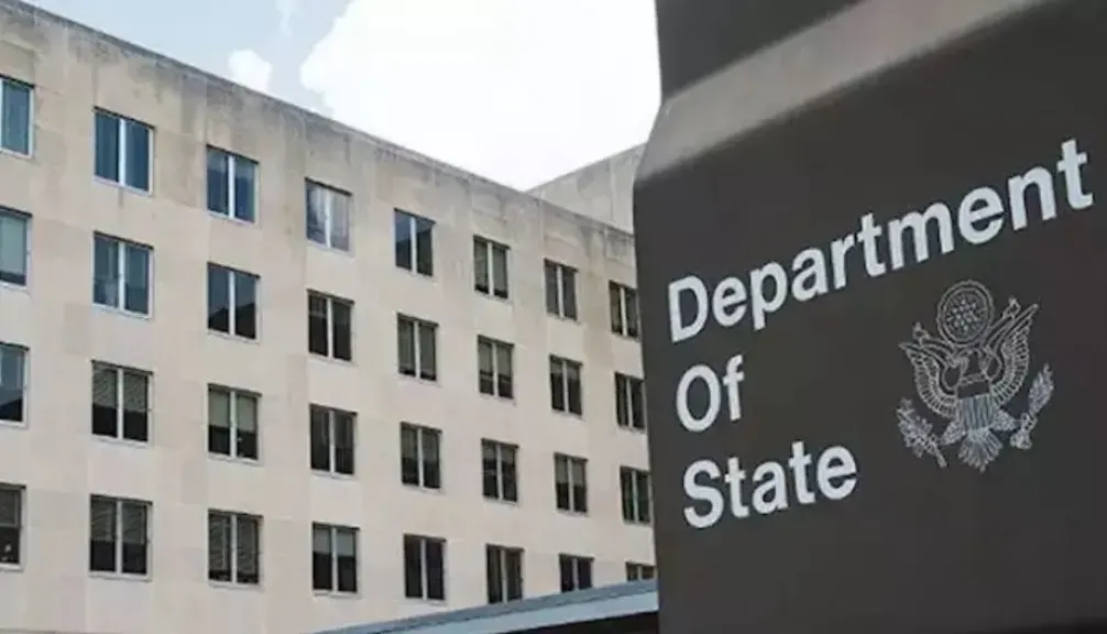 مسؤول أمريكي: طلبنا من بعض دبلوماسيينا مغادرة لبنان وسط تصاعد التوتر مع إيران