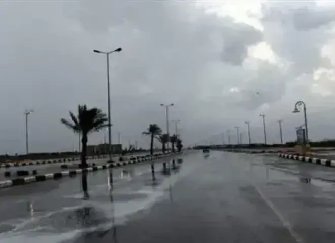 أمطار غزيرة ورياح واضطراب الملاحة.. الأرصاد تحذر من حالة طقس خلال الساعات المقبلة