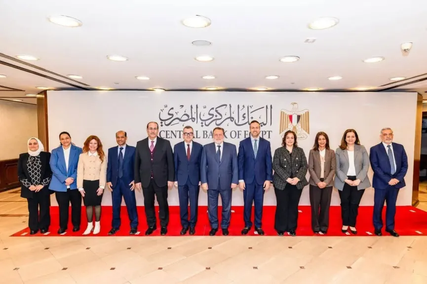 محافظ البنك المركزي يبحث مع وزير التخطيط أوجه التعاون المشترك