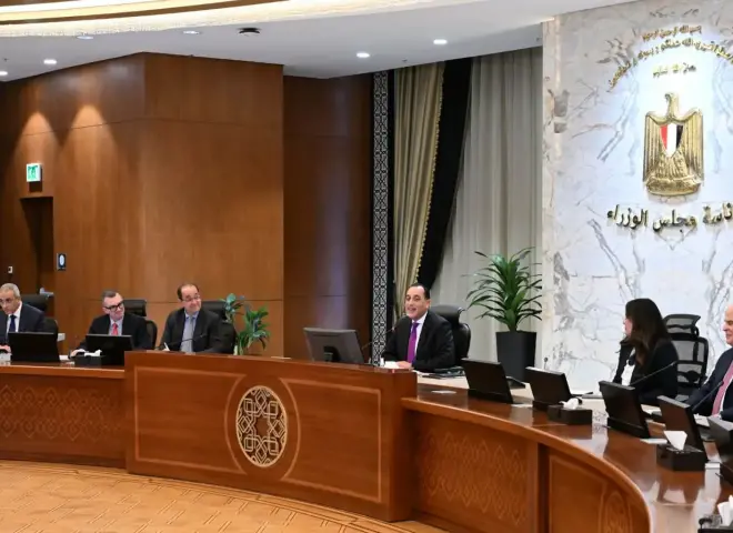 رئيس الوزراء يتابع مستجدات الموقف التنفيذي والمالي للمرحلة الأولى للمُبادرة الرئاسية حياة كريمة