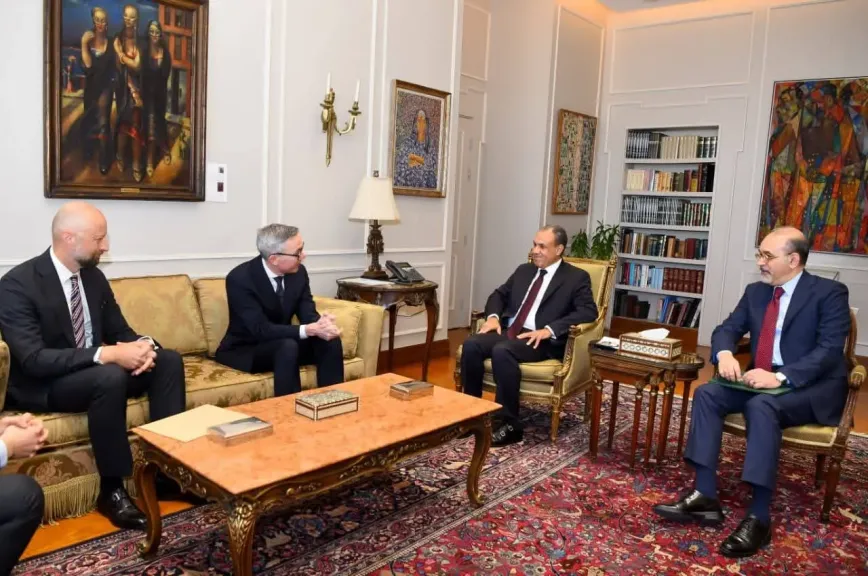 وزير الخارجية يلتقي الرئيس التنفيذي لشركة ”سكاتك” النرويجية