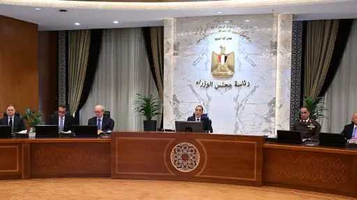 مدبولي يهنئ فخامة الرئيس والشعب المصري بمناسبة الذكرى الـ 53 لانتصارات العاشر من رمضان ”أكتوبر 1973”