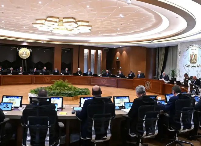 مجلس الوزراء ينعي ”شيخ الإذاعيين” فهمي عمر رئيس الإذاعة المصرية الأسبق