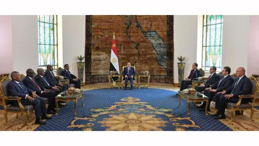 السيسي يجدد دعم مصر لاستقرار السودان ووحدة أراضيه