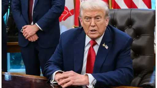 واشنطن بوست تكشف كواليس اتصالات إدارة ترامب بالكونجرس قبل الضربات على إيران