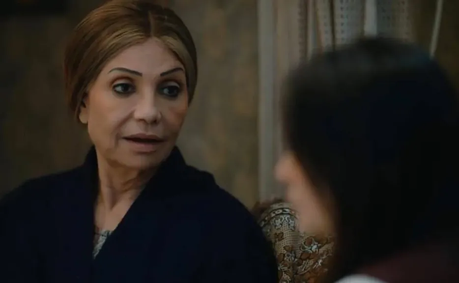 عارفة عبدالرسول تشيد بأداء سوسن بدر: باقعد متنحة قدامها واخد درس خصوصي في التمثيل