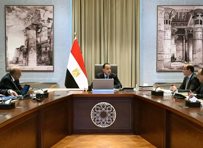 رئيس الوزراء يتابع موقف استعدادات قطاع الطاقة خلال الفترة المقبلة في ضوء التصعيد العسكري بالمنطقة