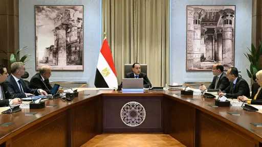 رئيس الوزراء يتابع موقف استعدادات قطاع الطاقة خلال الفترة المقبلة في ضوء التصعيد العسكري بالمنطقة