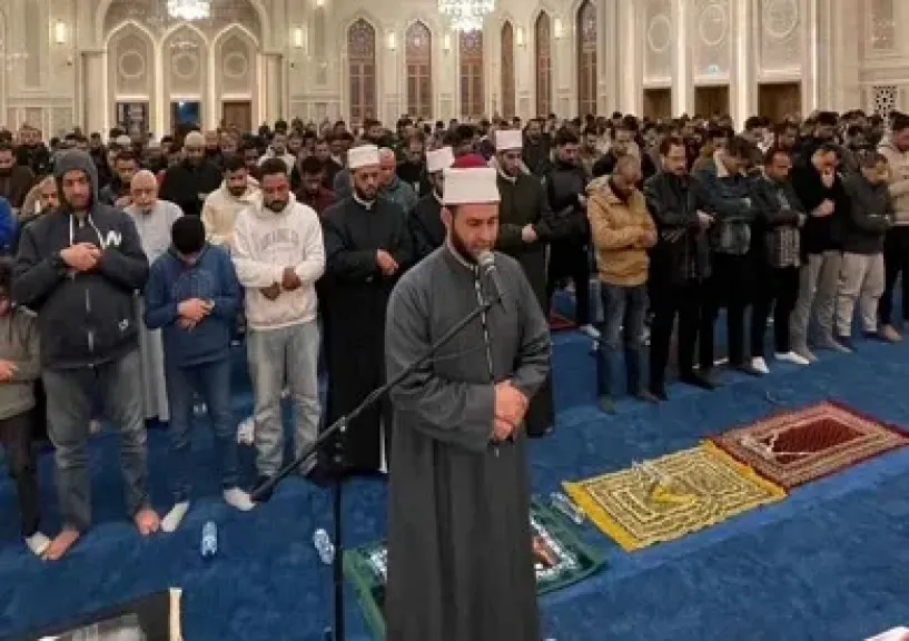 كبار القراء ونجوم «دولة التلاوة» يواصلون إحياء الليلة الخامسة عشرة من رمضان في المساجد الكبرى