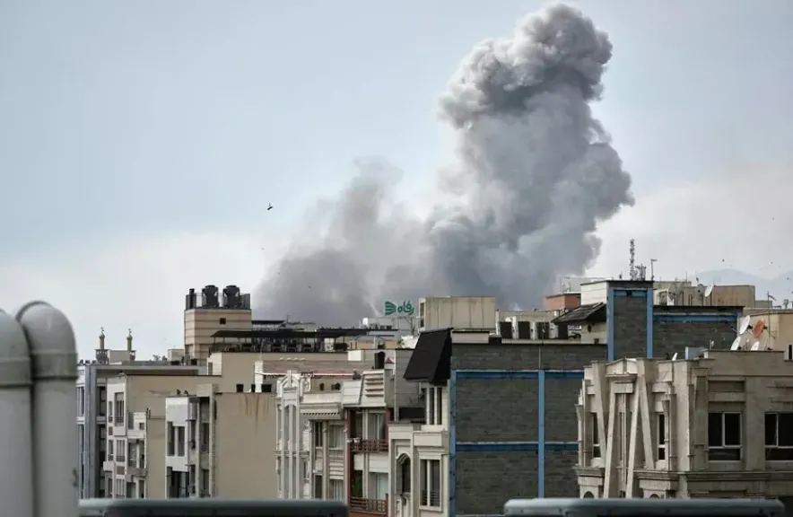 جيش الاحتلال: شن غارات على مقر سلاح الجو التابع للحرس الثوري في طهران