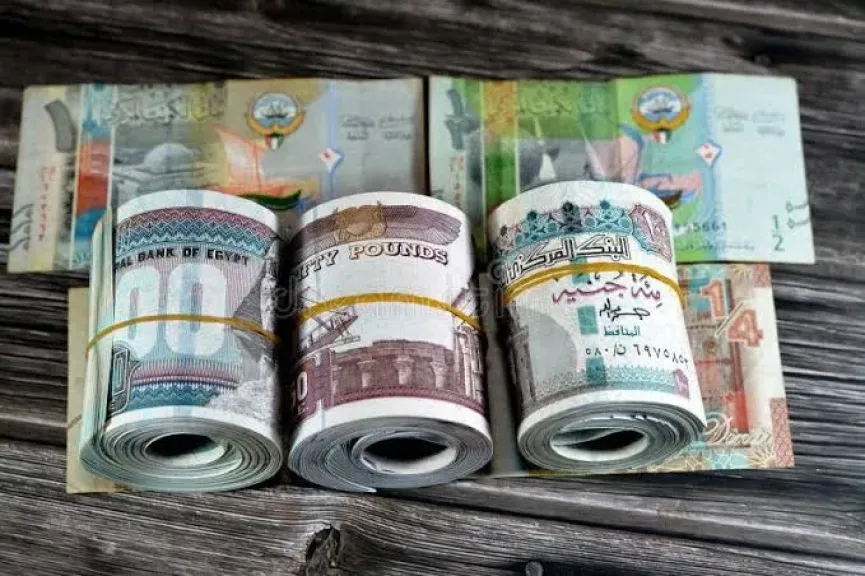 الجنيه ينهار.. ارتفاع سعر الدينار الكويتي اليوم الإثنين 9 - 3 - 2026 في البنوك