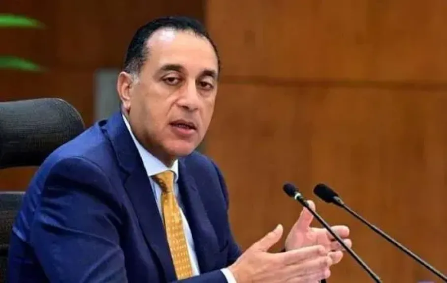 مدبولي يمد دعم تكافل وكرامة والأسر الأولى بالرعاية لشهرين إضافيين ويعلن عن تحسينات بالأجور في 2026/2027