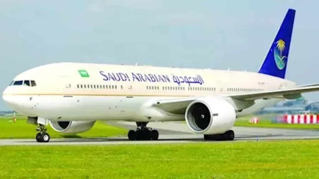 الخطوط السعودية تمدد تعليق الرحلات إلى دول الخليج وموسكو وبيشاور