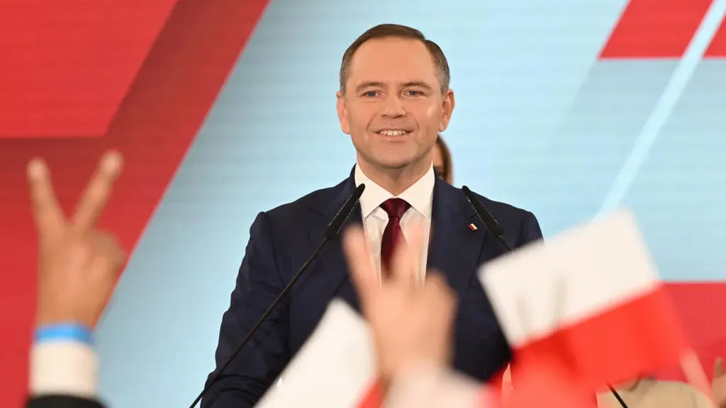 الرئيس البولندي يرفض توقيع قانون يتيح لبلاده الحصول على قروض بقيمة 44 مليار يورو من الاتحاد الأوروبي