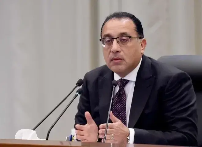 مدبولي: الحكومة تتخذ إجراءات لترشيد استهلاك الكهرباء والوقود