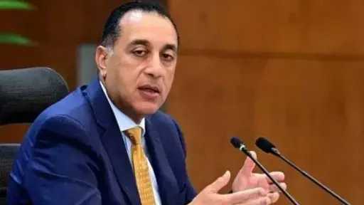 قرارات غير مسبوقة: الحكومة تبدأ ترشيد الاستهلاك والعمل من المنزل رسميًا