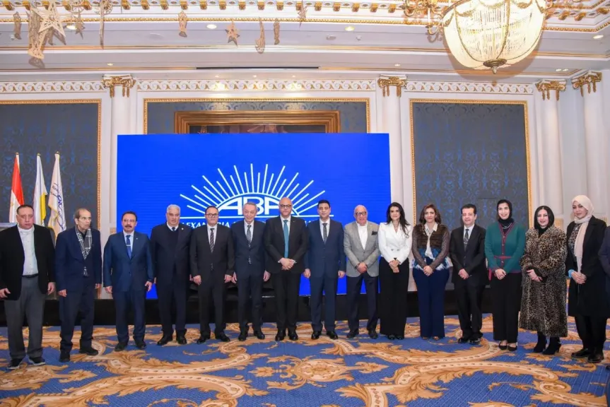 عطية: يشهد ندوة جمعية رجال أعمال الإسكندرية وتوقيع بروتوكول مع نادي اليخت المصري