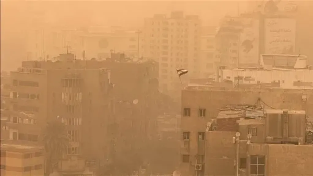 هيئة الأرصاد تحذر: رياح مثيرة للرمال والأتربة وأمطار متفرقة على شمال البلاد والقاهرة الكبرى اليوم الجمعة