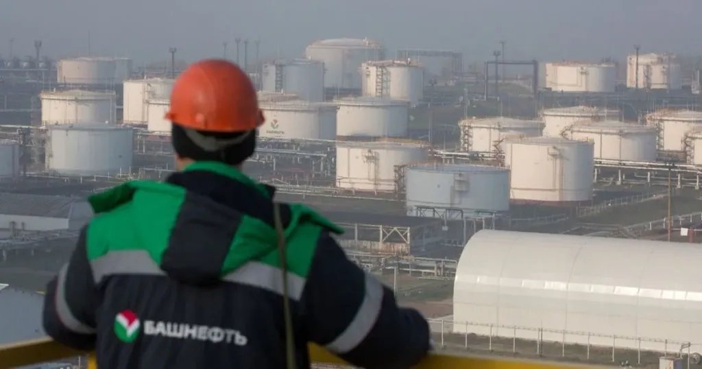 الأركان الأوكرانية: استهداف مصفاة نفط وميناء يستخدمان لتزويد بالإمدادات