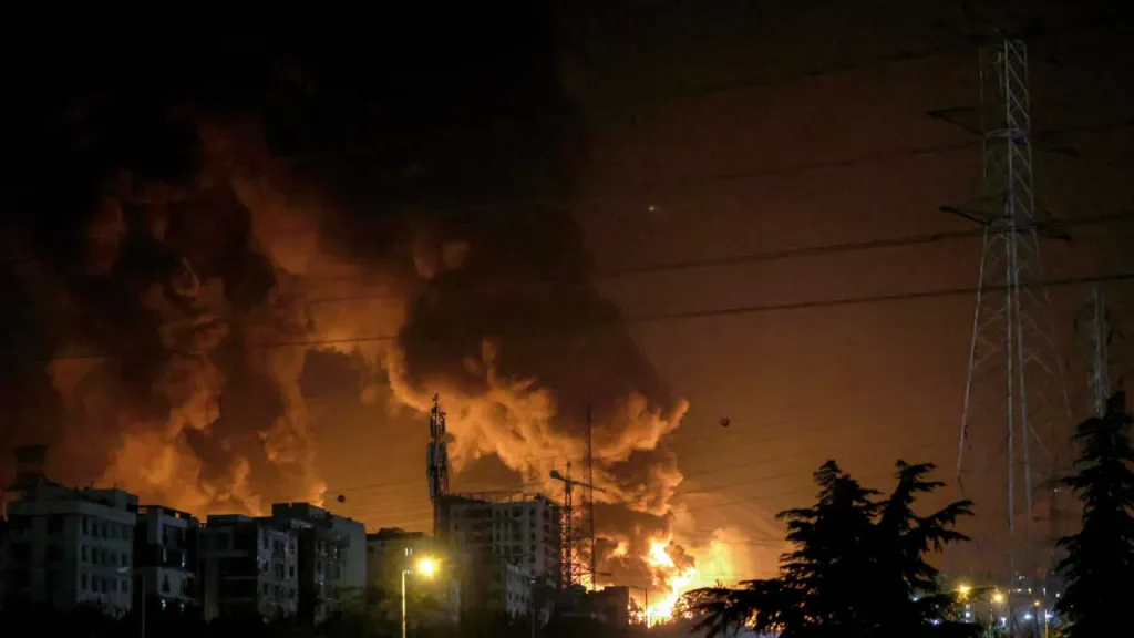 مصدران لرويترز: إيران رفضت احتمال التوصل إلى أي وقف لإطلاق النار لحين توقف الهجمات عليها