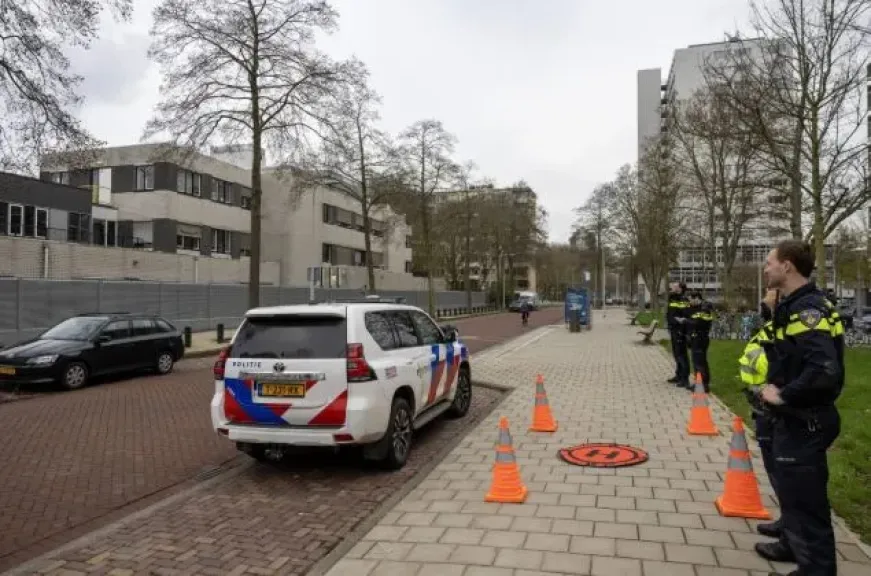 هولندا: البحث عن مشتبه بهما في تفجير خارج مدرسة يهودية بأمستردام