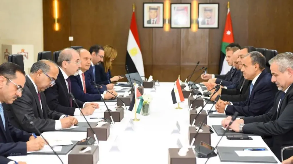 مباحثات مصرية أردنية في عمّان: رفض الاعتداءات الإيرانية وتحذير من تهميش ملف غزة